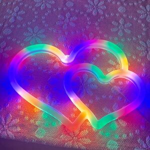 Neon Heart Light